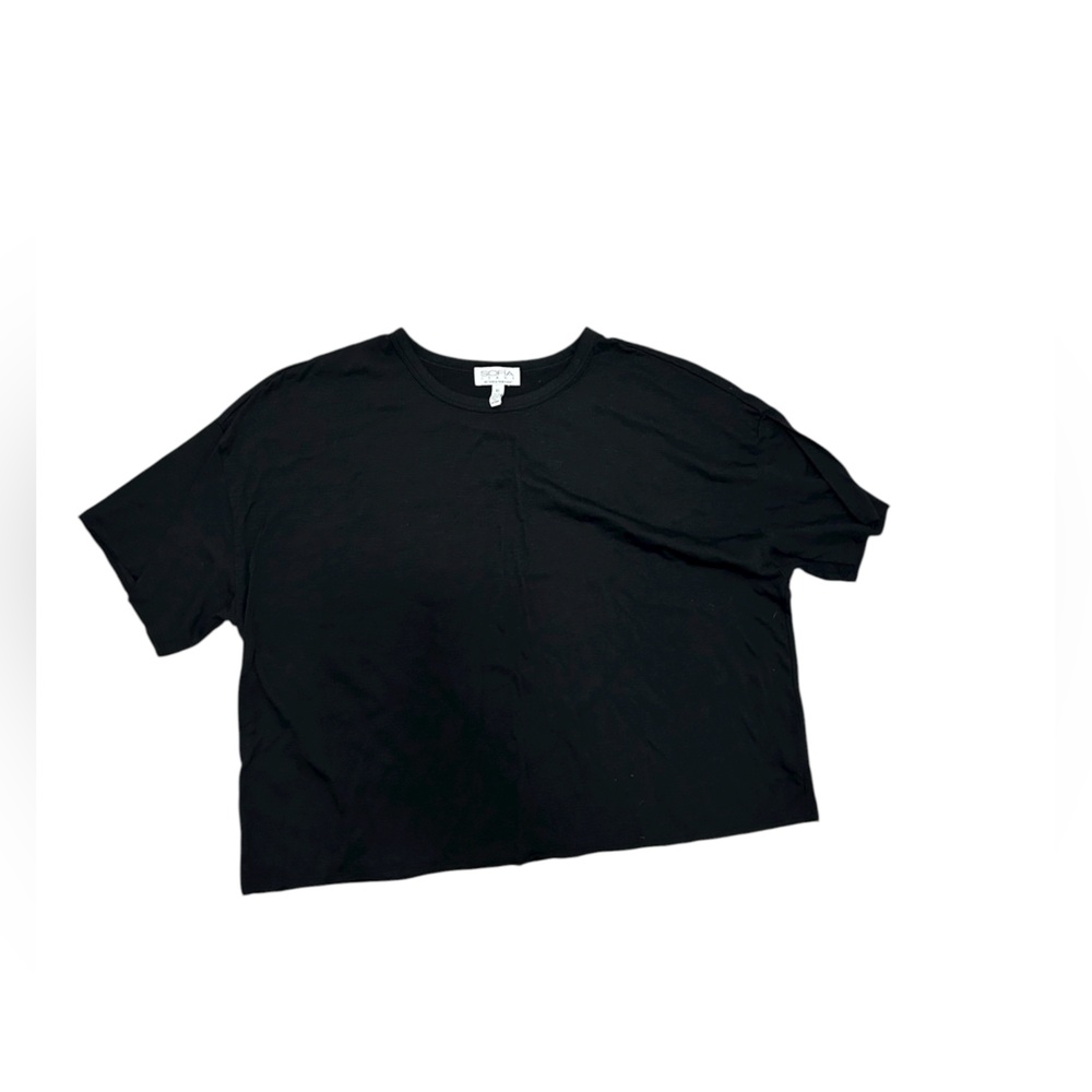 ✨Black Sofia Vergara short sleeve t-shirt✨